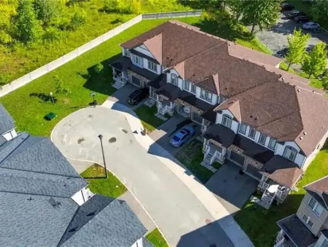 For Rent 3 Bedroom Townhouse Cambridge ON DS105467305