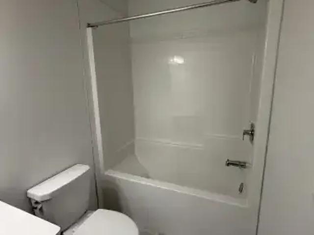 For Rent 3 Bedroom Townhouse Edmonton AB DS104067079