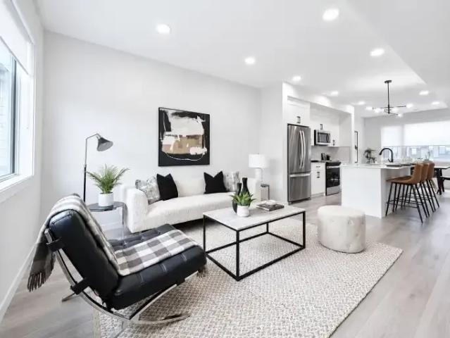 For Rent 3 Bedroom Townhouse Edmonton AB DS104292159