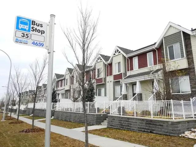 For Rent 3 Bedroom Townhouse Edmonton AB DS104895009