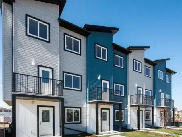For Rent 3 Bedroom Townhouse Edmonton AB DS104990877