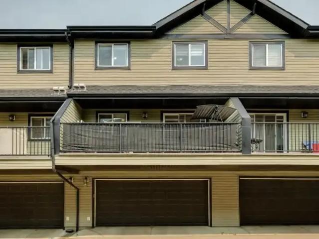 For Rent 3 Bedroom Townhouse Edmonton AB DS105047892