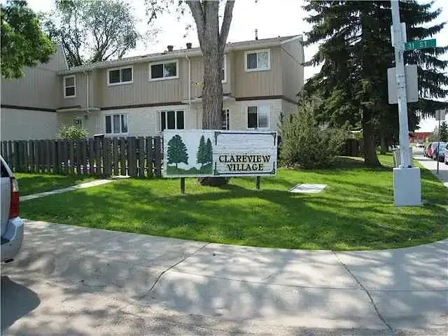 For Rent 3 Bedroom Townhouse Edmonton AB DS105149818