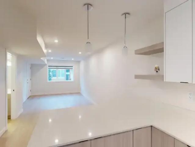 For Rent 3 Bedroom Townhouse Edmonton AB DS105150746