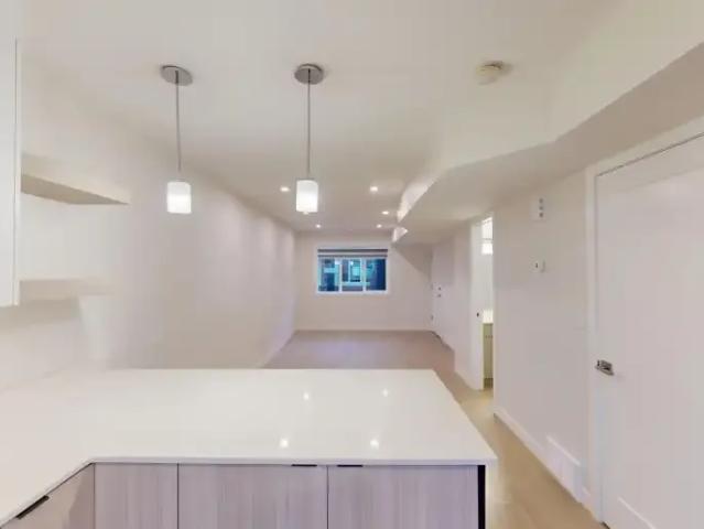 For Rent 3 Bedroom Townhouse Edmonton AB DS105150906