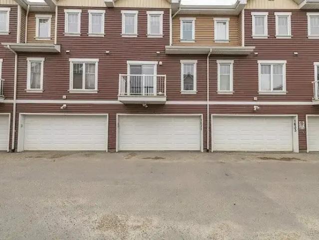 For Rent 3 Bedroom Townhouse Edmonton AB DS105601774