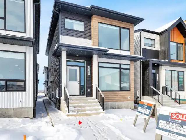 For Rent 3 Bedroom Townhouse Edmonton AB DS105643300
