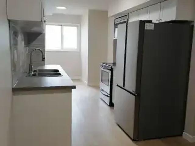 For Rent 3 Bedroom Townhouse Edmonton AB DS105674765
