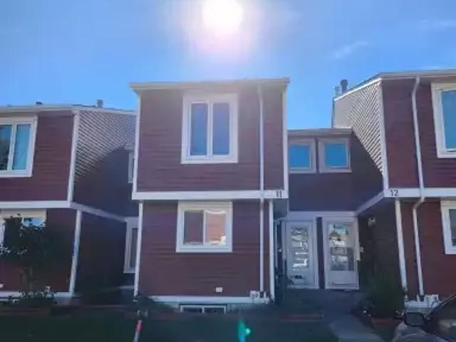 For Rent 3 Bedroom Townhouse Edmonton AB DS105793143