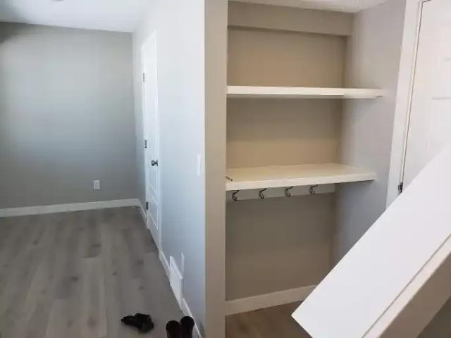 For Rent 3 Bedroom Townhouse Edmonton AB DS105973367