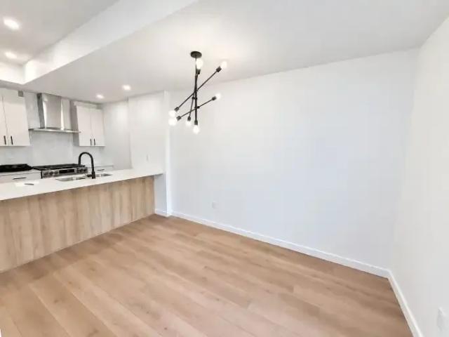 For Rent 3 Bedroom Townhouse Edmonton AB DS106181497