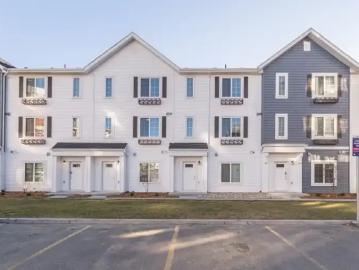 For Rent 3 Bedroom Townhouse Edmonton AB DS103367895