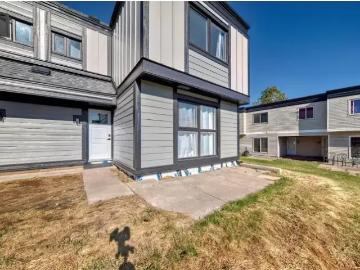 For Rent 3 Bedroom Townhouse Edmonton AB DS103410725