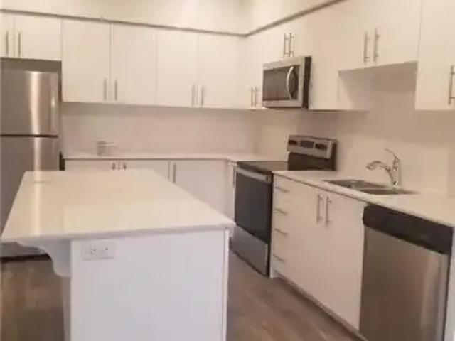 For Rent 3 Bedroom Townhouse Kitchener ON DLS105004890