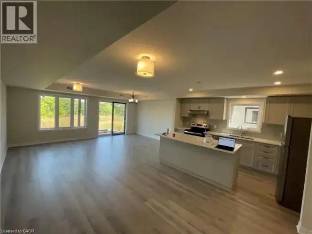 For Rent 3 Bedroom Townhouse Kitchener ON DS103798538