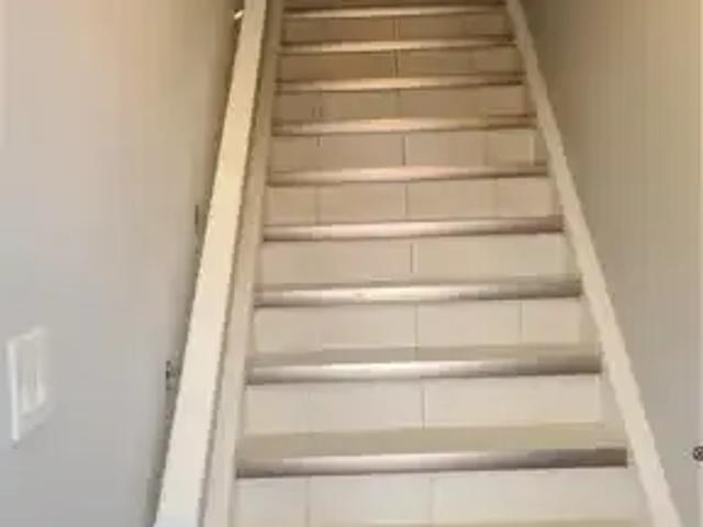 For Rent 3 Bedroom Townhouse Kitchener ON DS104598050