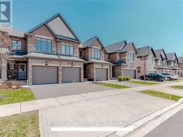 For Rent 3 Bedroom Townhouse Kitchener ON DS104753985