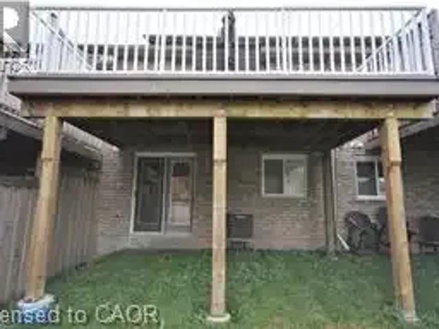 For Rent 3 Bedroom Townhouse Kitchener ON DS104824680