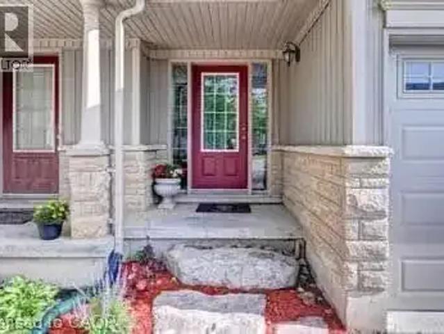 For Rent 3 Bedroom Townhouse Kitchener ON DS105543301
