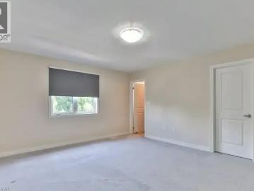 London, Ontario - Balcony, Cellar