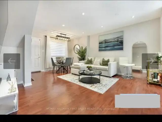 For Rent 3 Bedroom Townhouse Pickering ON DS104181850
