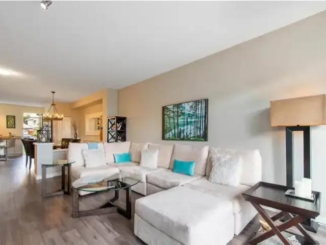 For Rent 3 Bedroom Townhouse Port Moody BC DS106118119
