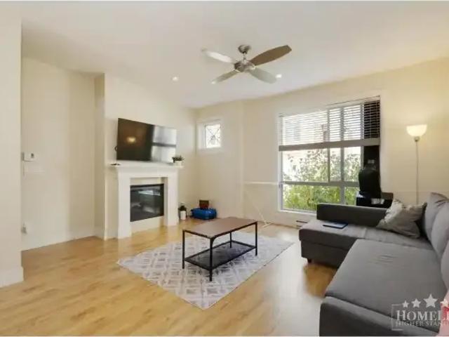 For Rent 3 Bedroom Townhouse Sardis BC DS106134814