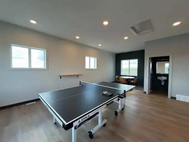 For Rent 3 Bedroom Townhouse Sherwood Park AB DS105623704