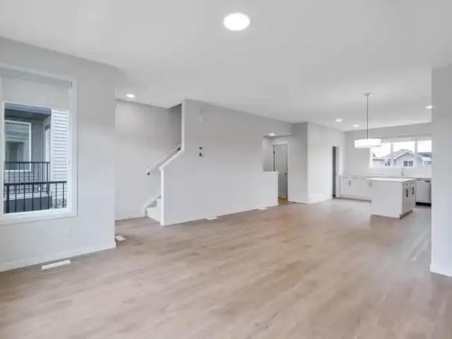 For Rent 3 Bedroom Townhouse Spruce Grove AB DS105580889