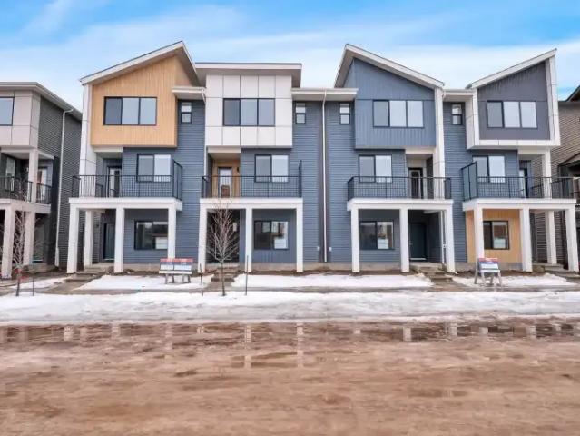For Rent 3 Bedroom Townhouse Spruce Grove AB DS105654004