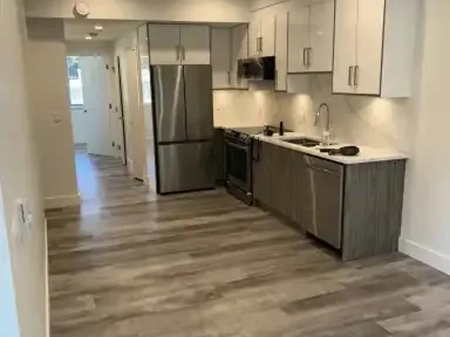 For Rent 3 Bedroom Townhouse Vancouver BC DS105087582