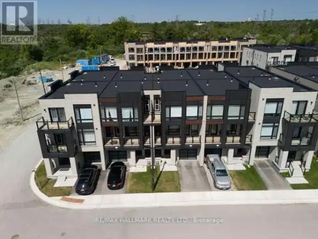 For Rent 3 Bedroom Townhouse Vaughan ON DS106148633