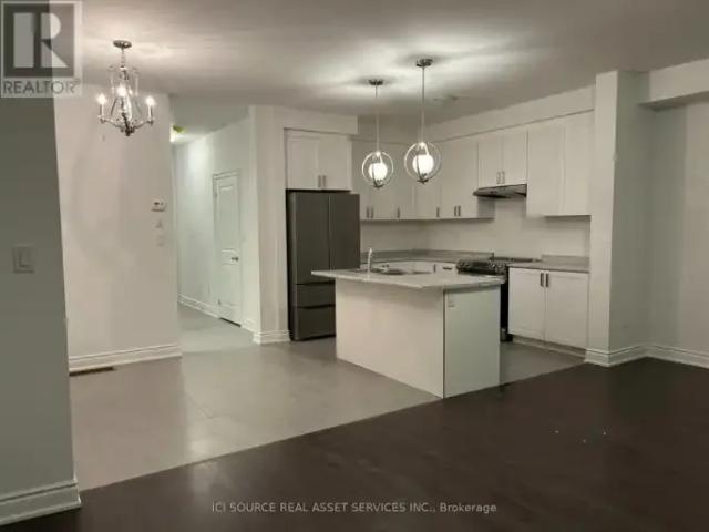 For Rent 3 Bedroom Townhouse Wasaga Beach ON DS105623746