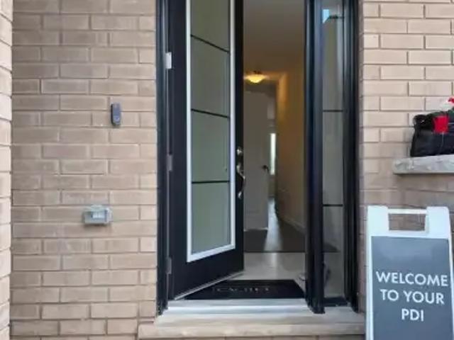 For Rent 3 Bedroom Townhouse Woodstock ON DS103920693