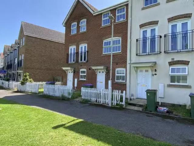New 3 bedroom terraced house for rent in Atkinson Road, Hawkin.