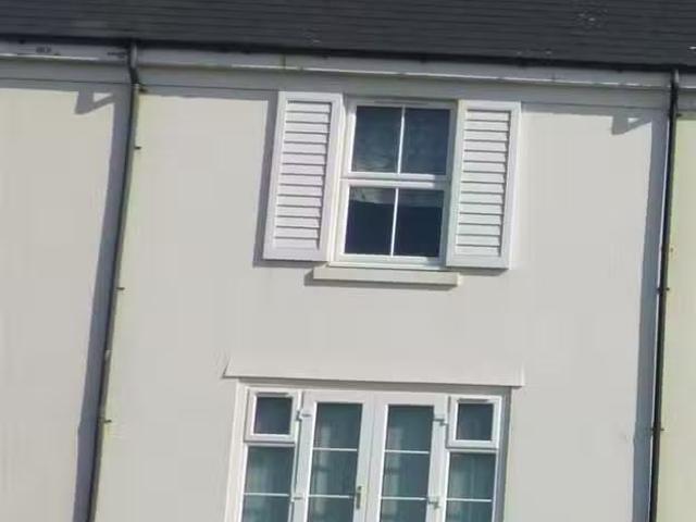 Nice 3 bedroom terraced house for rent in West Parade, Hythe.