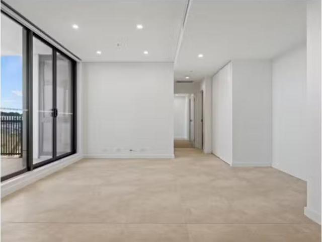For Rent! 3 BR A406/110 Somme Avenue, EDMONDSON PARK Apartment.