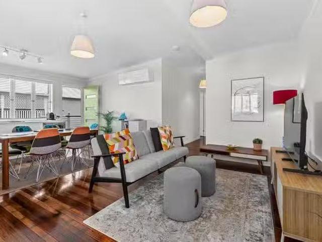 For Rent! 3 BR Beatrice Terrace