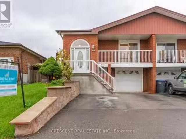 New 3 BR Upper 4036 Dunmow Crescent, Mississauga, ON, L4Z 1C.