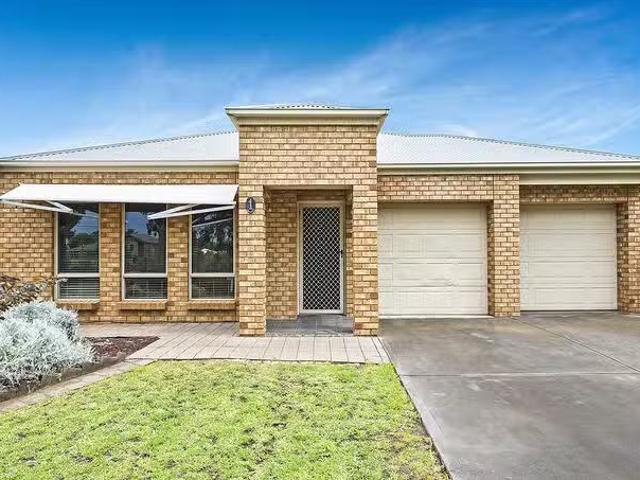 Just in! 3 BR 1/45 Branson Avenue, Clearview, SA 5085