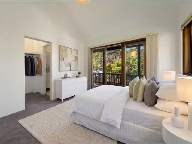 Just in! 3 BR 1/48 52 Wycombe Road, Neutral Bay Townhouse for.