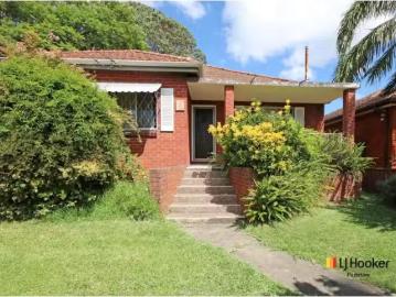 Unique 3 BR 148 Davies Road, Padstow House for rent Listed by.