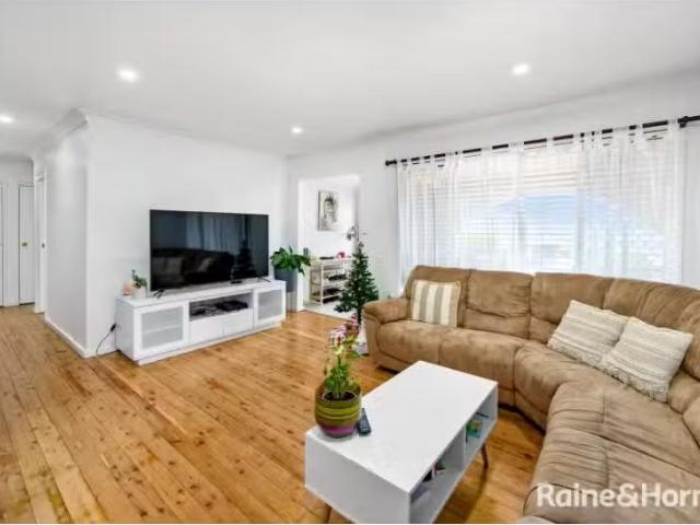 Cheap 3 BR 15 Ellerslie Road, ADAMSTOWN HEIGHTS House for rent.