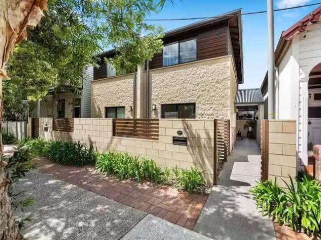Cheap 3 BR 15B Emerald Street, Hamilton North, NSW 2292