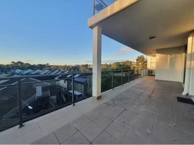 For Rent! 3 BR 16/12 Parkside Cres, CAMPBELLTOWN Apartment for.