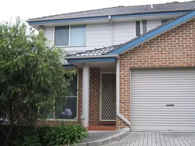 For Rent! 3 BR 16/47 49 Mountain Road, Austinmer Townhouse for.