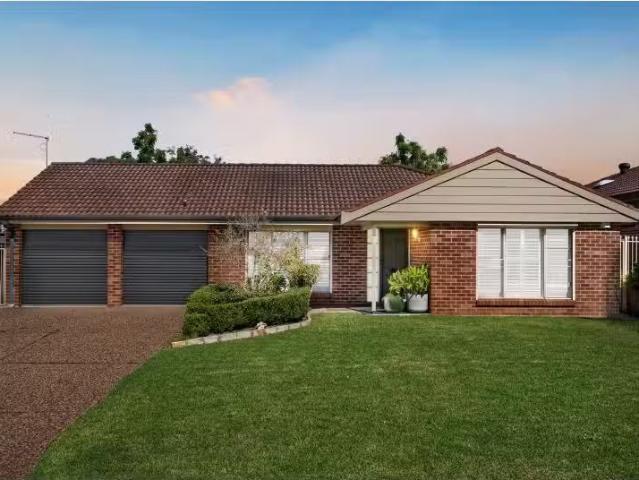 Cozy 3 BR 16 Ashur Crescent, Greenfield Park House for rent L.