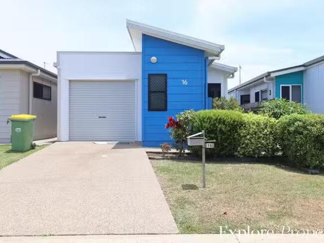 Charming 3 BR 16 Reflection Street, Mount Pleasant, QLD 4740