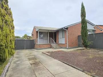 New 3 BR 19 Louise Crescent, Morphett Vale, SA 5162
