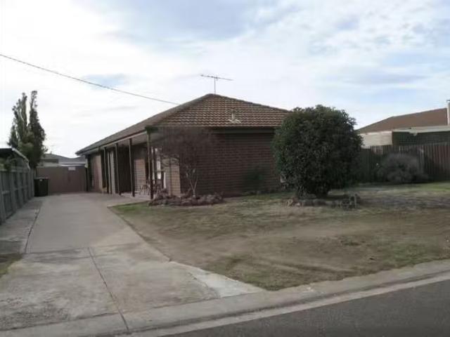 Charming 3 BR 19 Paulson Street, Corio, VIC 3214 House for R.